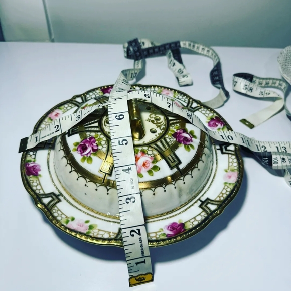 Antique Noritake Nippon Rose Cheese Plate Domed Vented Lid, Hand Painted is brea - Picture 8 of 17